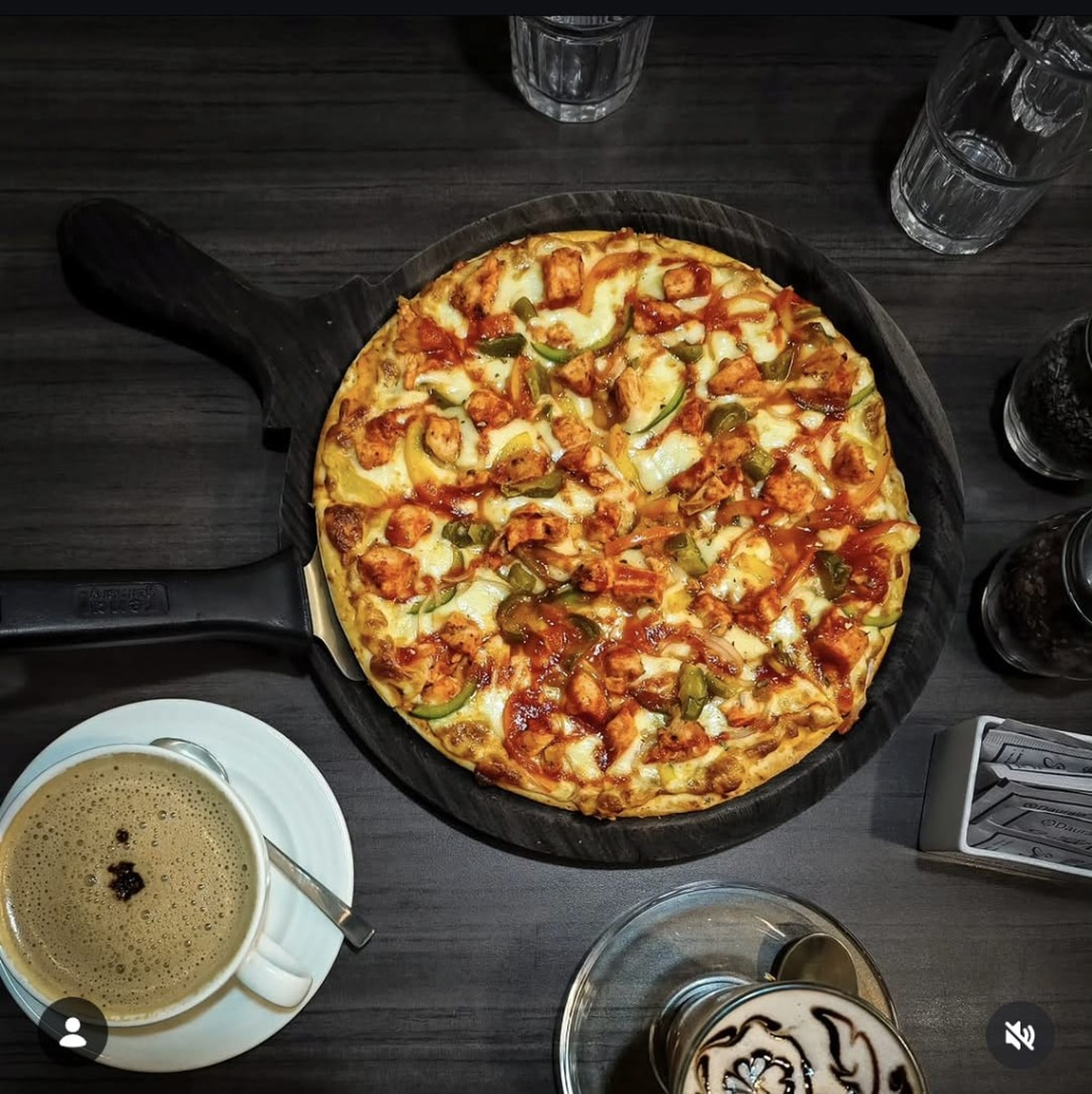 Spicy Chicken Pizza