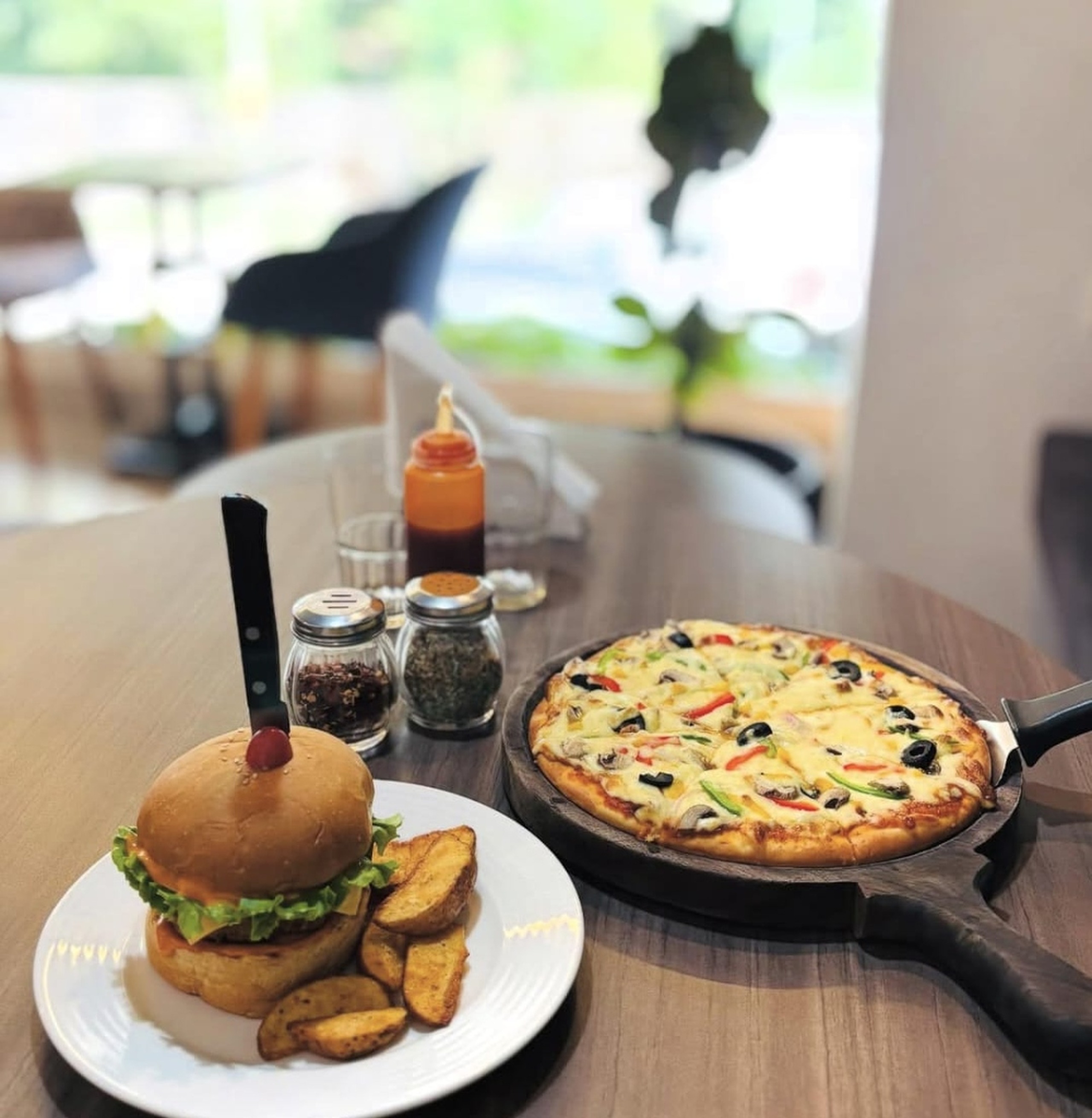 Feast flatlay at Cafe Merakle