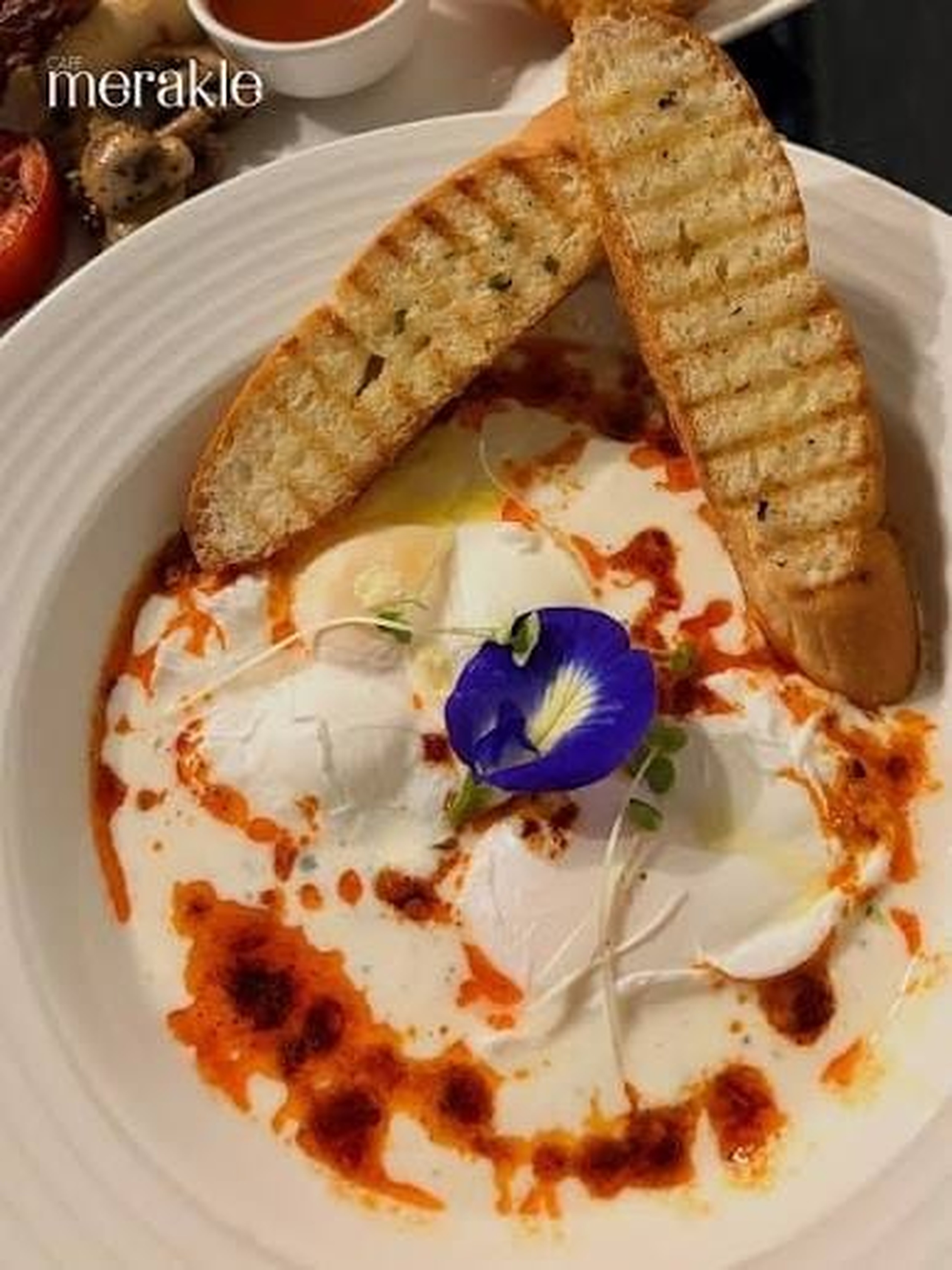 Turkish Eggs (Cilbir)